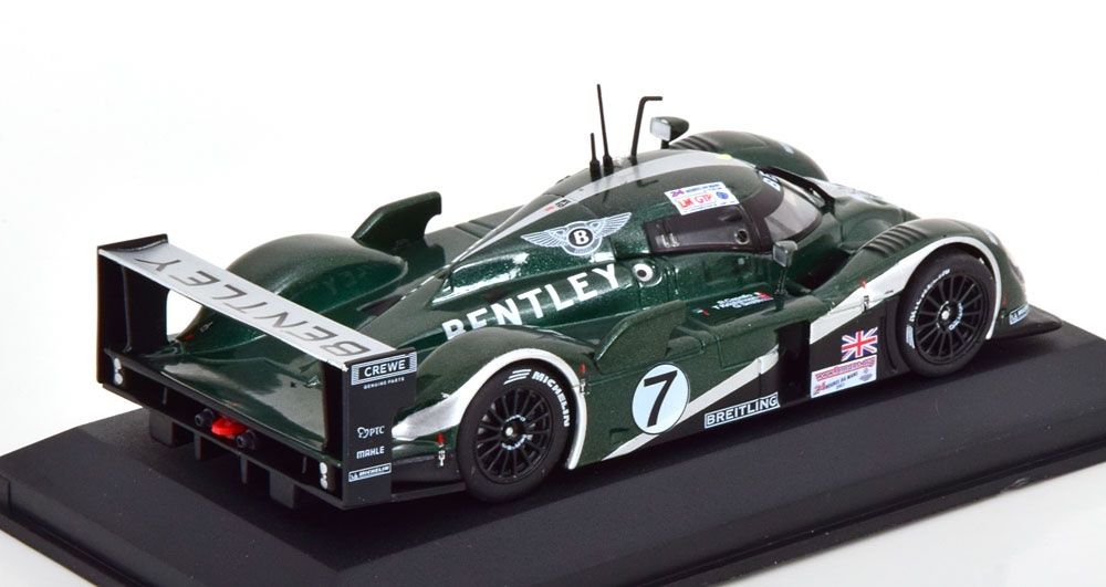 Bentley Speed 8 #7 2003 cu vitrina plexiglass - 1/43 Altaya