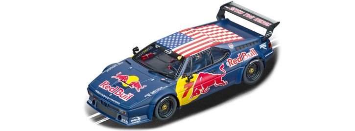 BMW M1 Procar No.7 Daytona 2017 cu pilot si vitrina plexiglass pentru pista Carrera - 1/32 Carrera Evolution