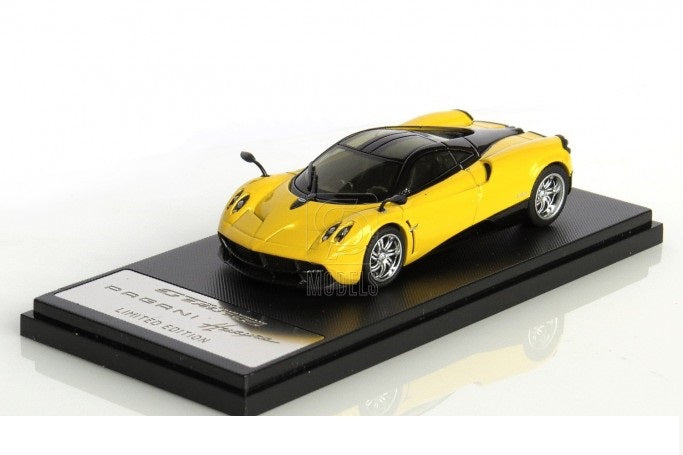 Pagani Huayra galbena cu vitrina plexiglass - 1/43 GT Autos