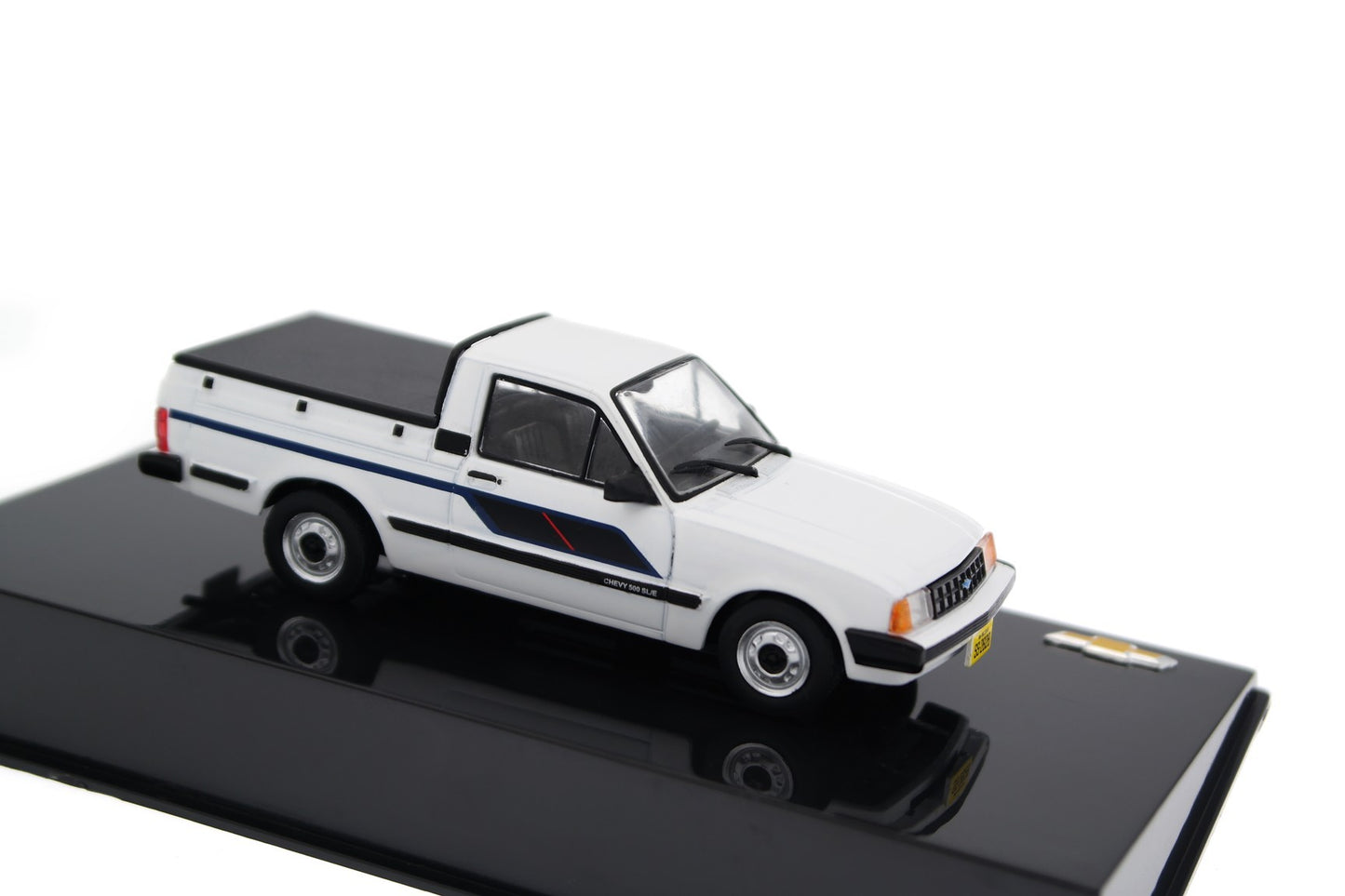 Chevrolet Chevy 500 SL/E 1988 cu vitrina plexiglass - 1/43 Altaya