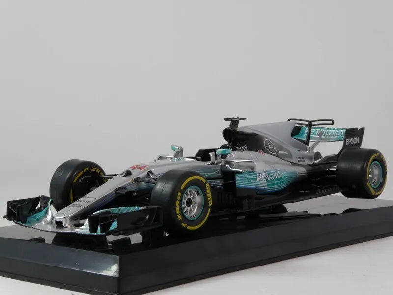 Formula 1 Mercedes Amg F1 W08 Eq Power Lewis Hamilton 2017 #44 - 1/24 Altaya