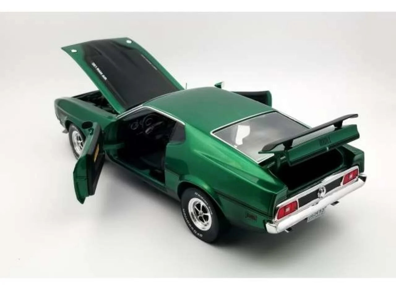 Ford Mustang Mach 1 Grabber Green 1971 - 1/18 Sun Star