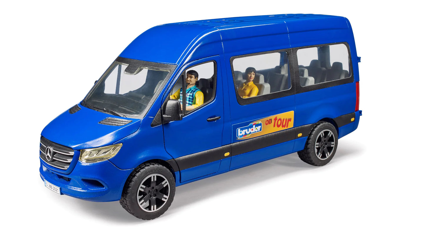 BRUDER 02670 - Microbuz Mercedes-Benz Sprinter cu sofer si pasager