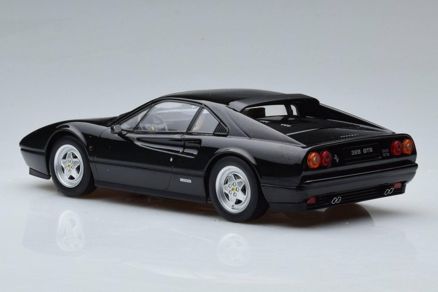 Ferrari 328 GTB negru - 1/18 KKScale