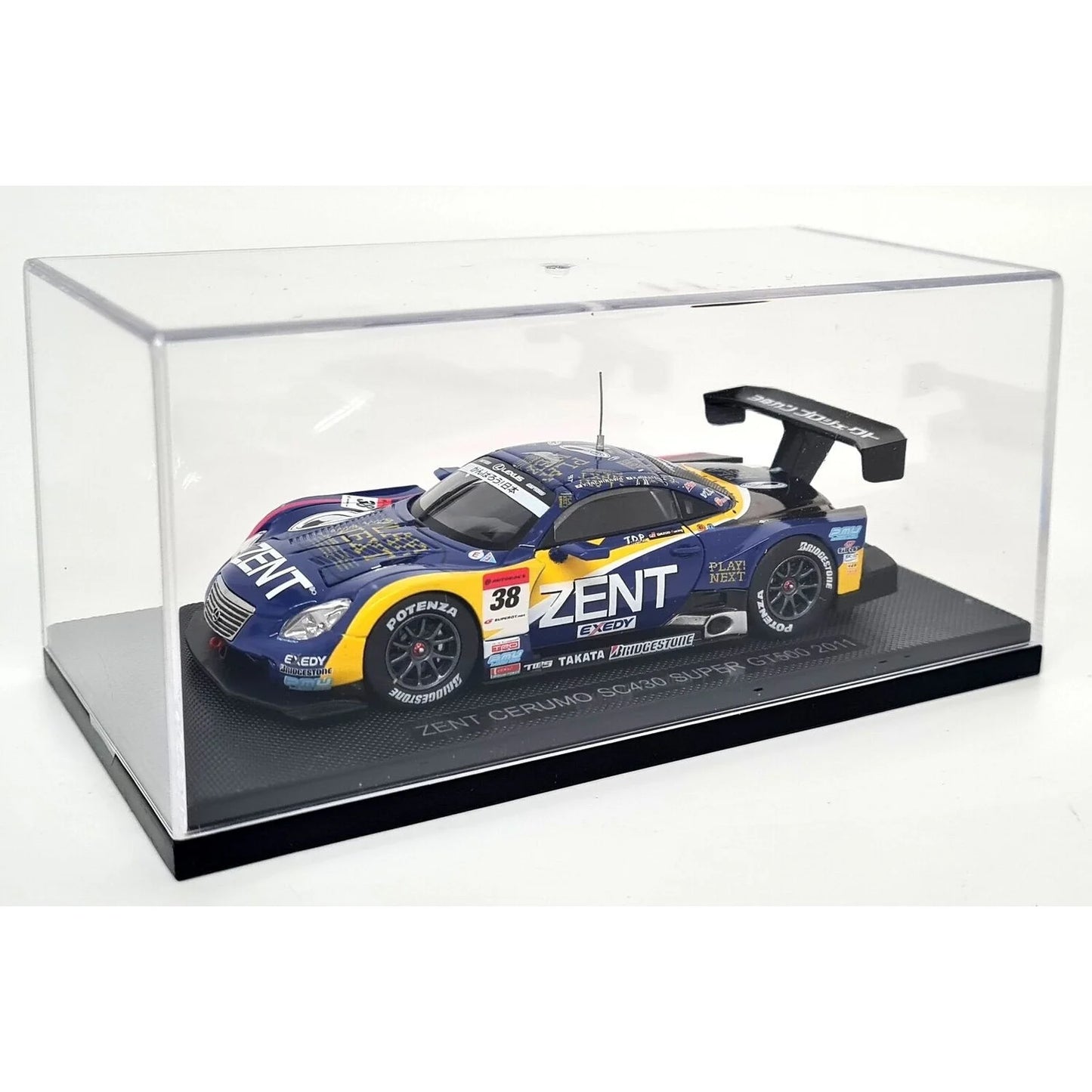 Lexus Zent Cerumo SC430 Super Gt500 2011 #38 cu vitrina - 1/43 Ebbro