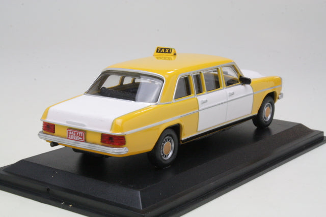 Mercedes 240D Beirut 1970 - 1/43 Altaya