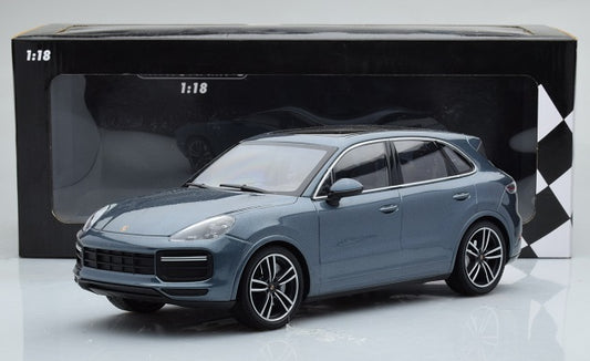 Porsche Cayenne Turbo S 2017 blue metallic 1/300 pcs - 1/18 Minichamps ( EDITIE LIMITATA )