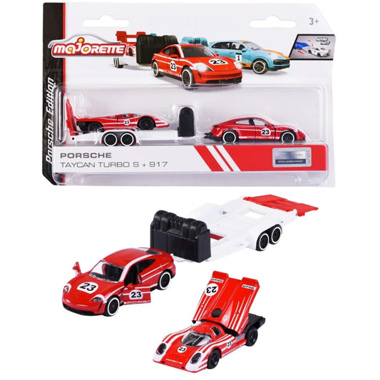 Set Masinuta Porsche Taycan Turbo S, Porsche 917 si platforma - 1/64 Majorette.