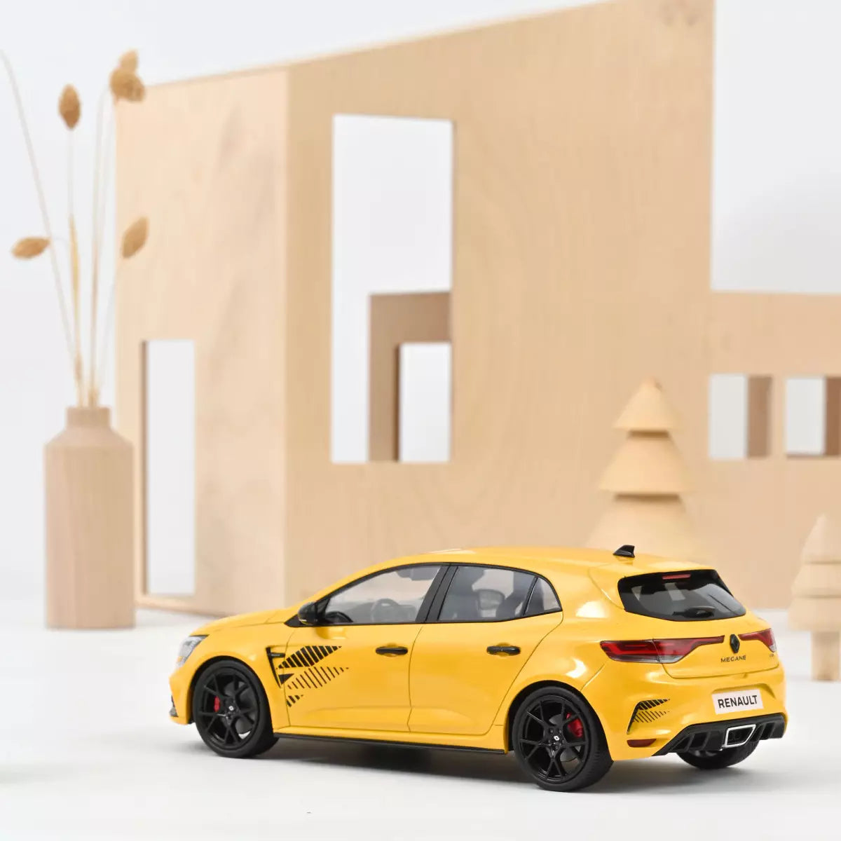 Renault Megane R.S Ultime 2023 galben - 1/18 Norev