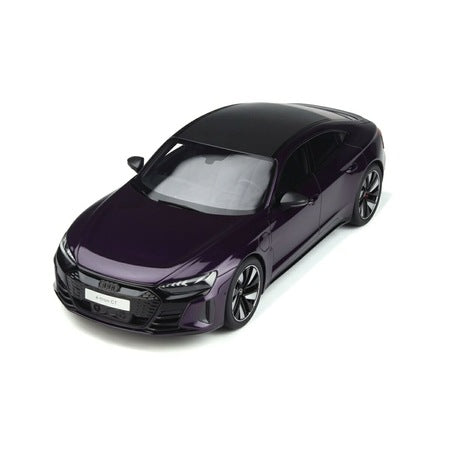 AUDI RS E-Tron GT merlin purple - 1/18 GT-Spirit