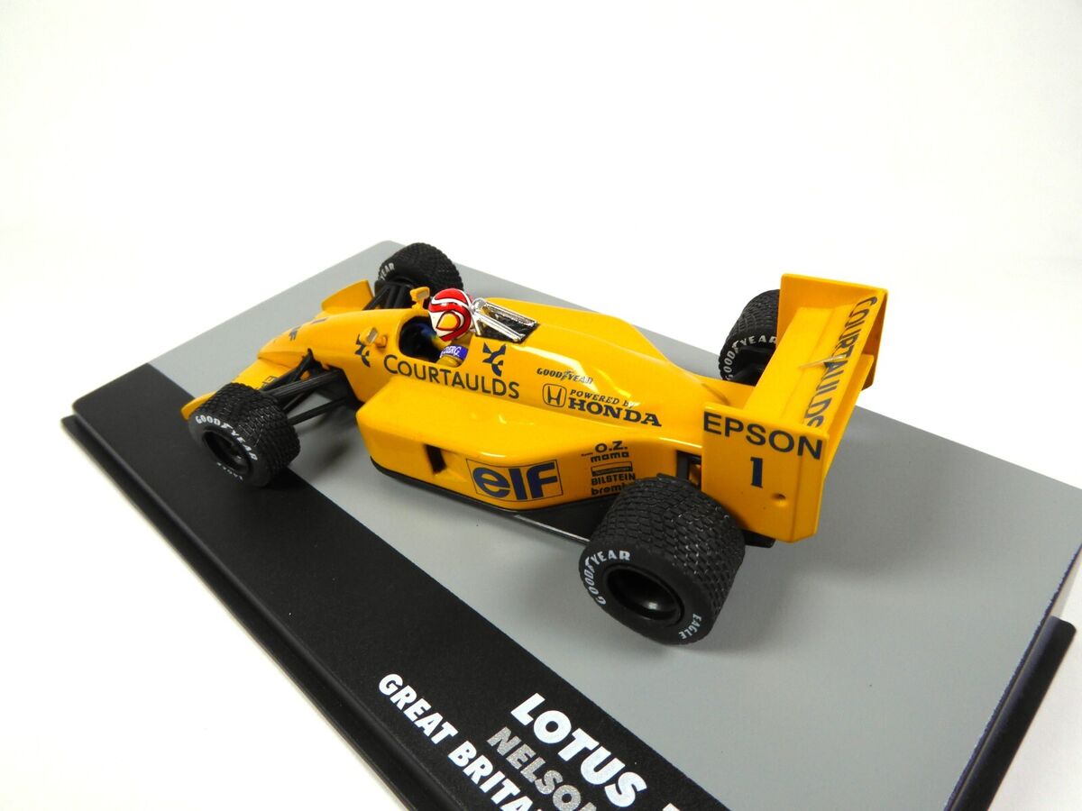 Formula 1 Lotus 100T Nelson Piquet Great Britain GP 1988 cu vitrina plexiglass - 1/43 Altaya