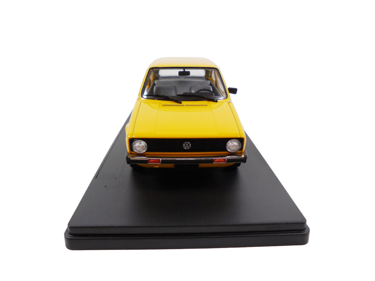 Volkswagen Golf I Caribe galben 1978 - 1/24