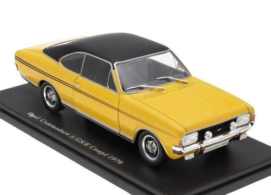 Opel Commodore A GS/E Coupe 1970 - 1/24 Hachette