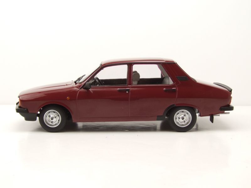 Dacia 1310L 1993 visinie - 1/18 Triple9