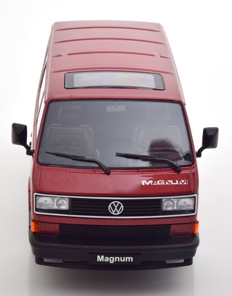 VW Bus T3 Multivan Magnum 1987 rosu- 1/18 KK-Scale