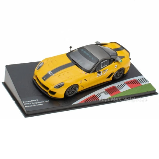 Ferrari 599XX Programme 2010 cu vitrina plexiglass - 1/43 Altaya