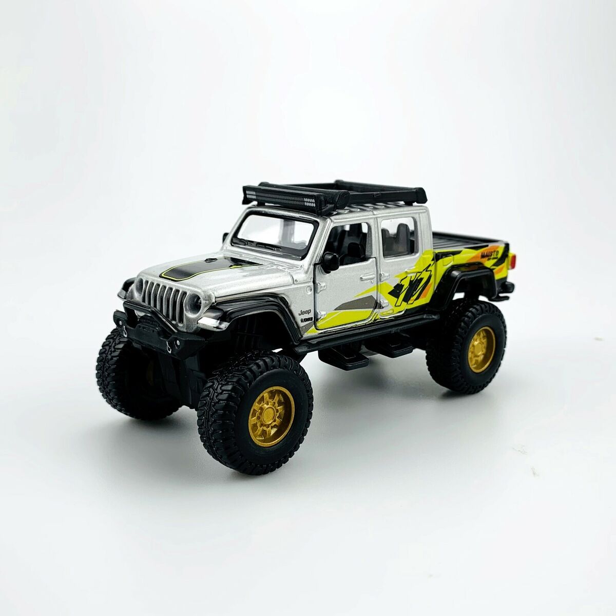 Masinuta Fresh Metal Jeep Gladiator - 1/43 Maisto