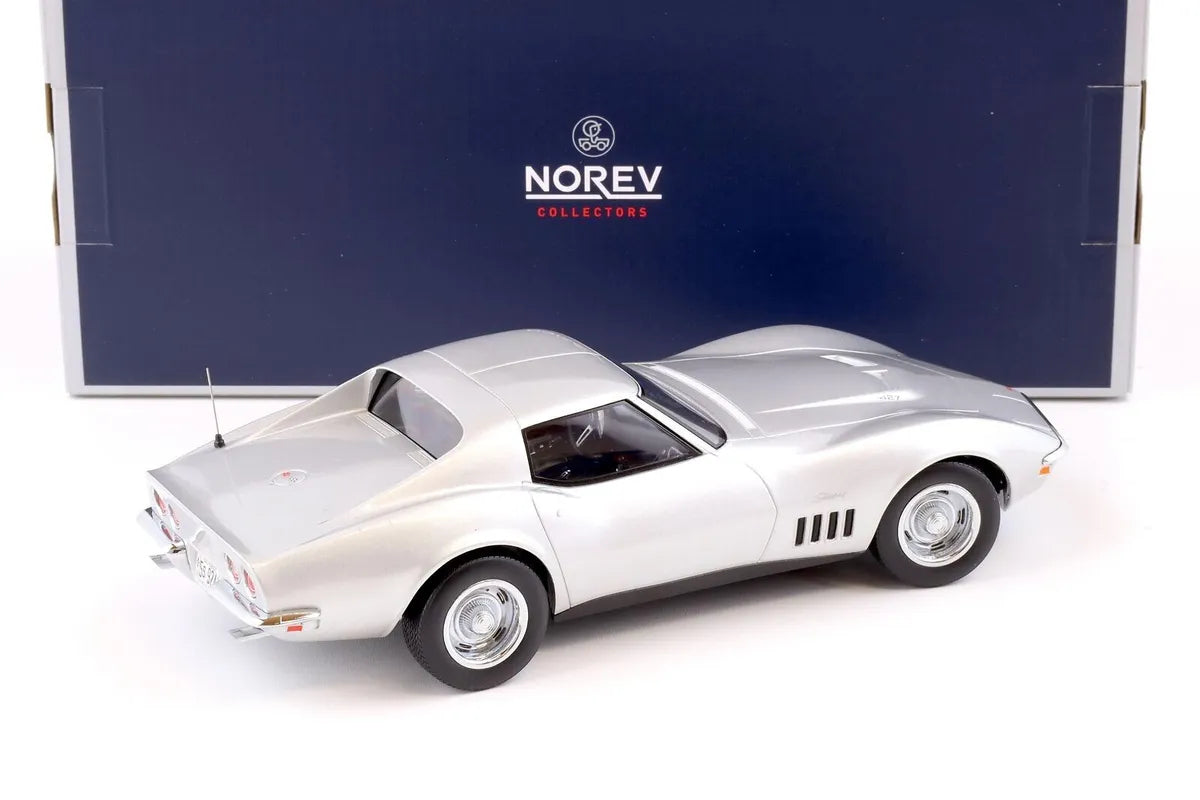 Chevrolet Corvette 1969 silver metallic - 1/18 Norev