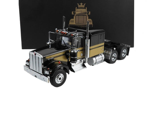 Camion Kenworth W900 Truck black/gold - 1/18 Road Kings