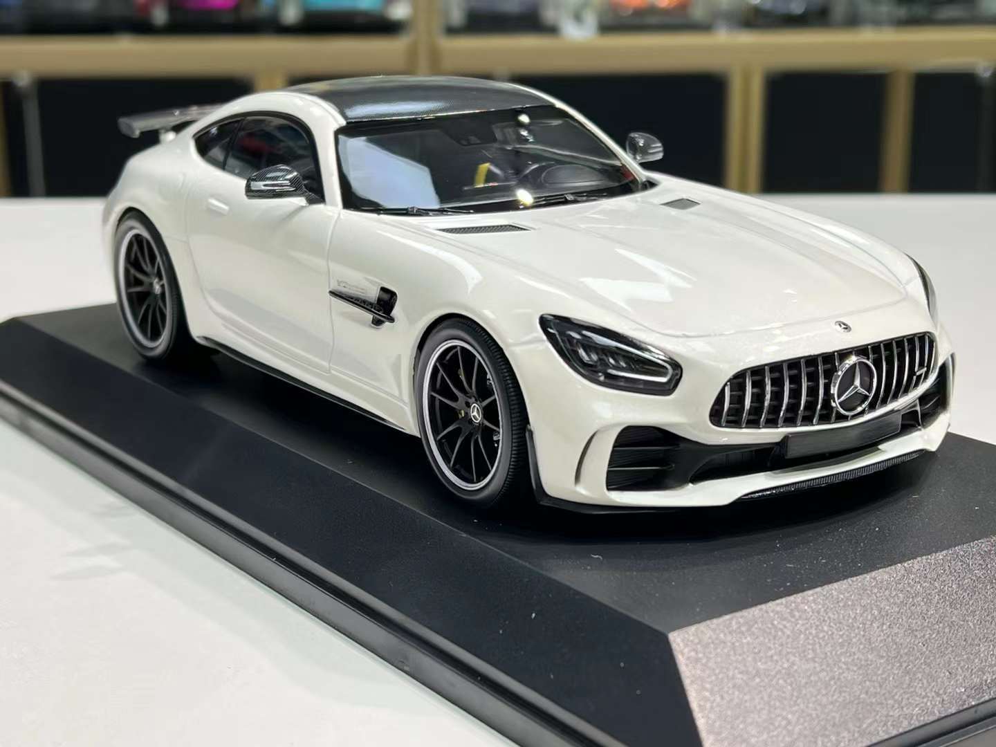 Mercedes AMG GTR