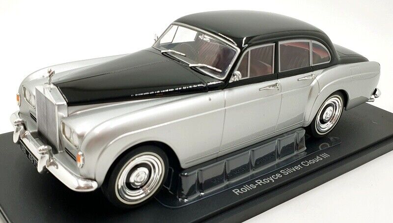 Rolls-Royce Silver Cloud III silver/black - 1/18 Model Car Group