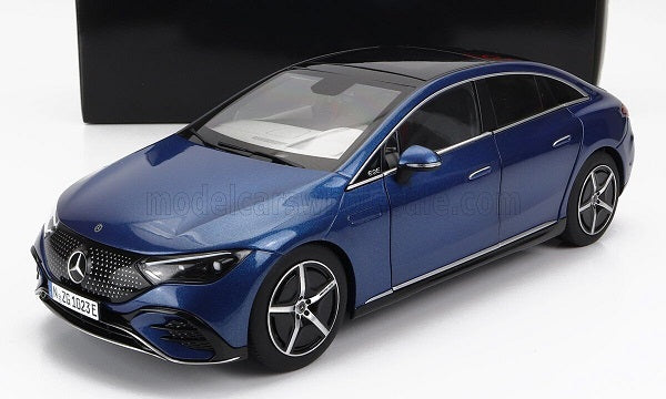 Mercedes-Benz EQE spectral blue - 1/18 Nzg