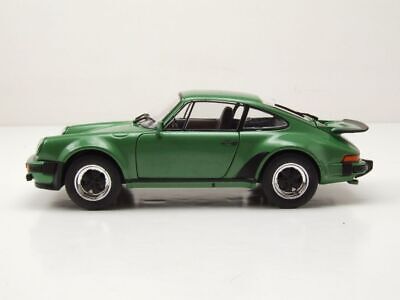 Porsche 911 Turbo 930 verde - 1/24 Whitebox