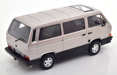 VW Bus T3 Multivan Magnum 1987 gri - 1/18 KK-Scale