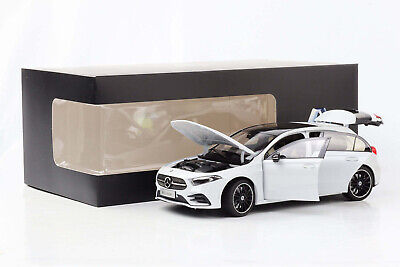 Mercedes-Benz A-Class alb - 1/18 Norev