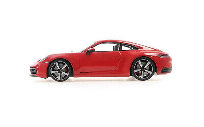 Porsche 911 Carrera 4S 2019 carmine 1/600 pcs - 1/18 Minichamps