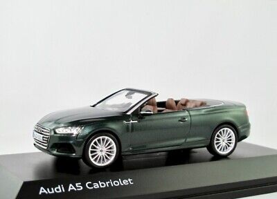 Audi A5 Cabriolet gotland green cu vitrina plexiglass - 1/43 Spark