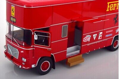 SET 3 Machete - Camion Fiat OM 150 Rolfo Racetruck 1967 cu 2 machete Ferrari - 1/18 Cmr / Werk83