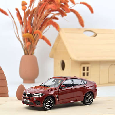 BMW X6 M 2015 red metallic - 1/18 Norev