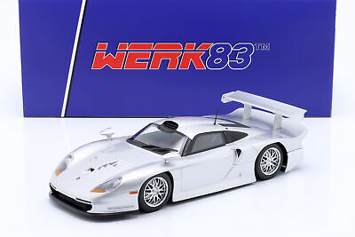 Porsche 911 GT1 Street Version silber 1997 - 1/18 Werk83