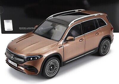 Mercedes-Benz EQB rose gold metallic - 1/18 Nzg