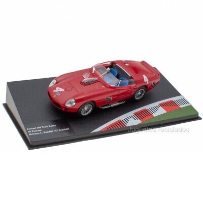 Ferrari 250 Testa Rossa 4h Pescara cu vitrina plexiglass - 1/43 Altaya