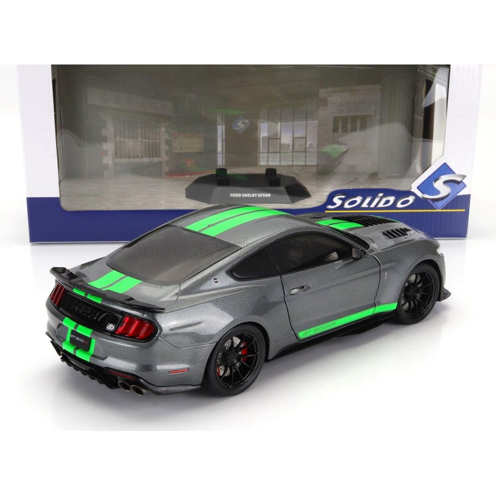 Ford Shelby GT500 gri/verde - 1/18 Solido