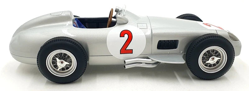 Set Mercedes Blue Wonder si Mercedes-Benz W196 Formula1 1955  NR.#2 - 1/18 Werk83