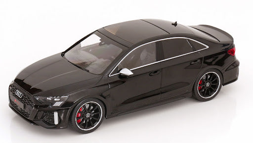 Audi RS3 Limousine 2022 negru - 1/18 Model Car Group